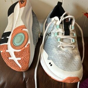 Wore once Rykä tennis shoes. Dog friendly may have dog hair.